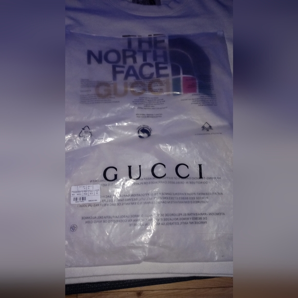 Brand New The North Face x Gucci Sweatshirt - Picture 5 of 7